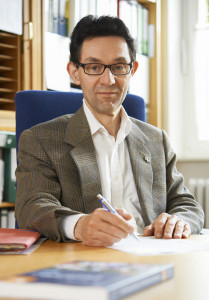 Towards entry "Training activities more effective against dementia than medication"