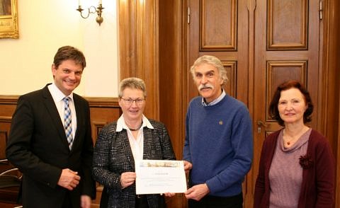 Towards entry "4000 euros donated to FAU’s refugee programme"