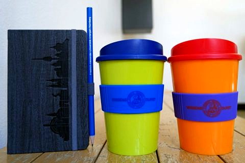 Towards entry "Now available in the FAU Shop: coffee mug and notebook"