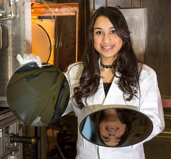 Towards entry "The world’s largest diamond foil"