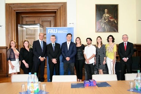 Towards entry "Strengthening international collaboration"