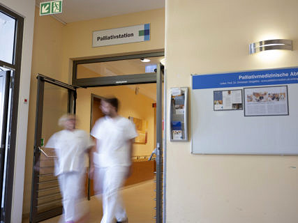 Towards entry "When life comes to an end"