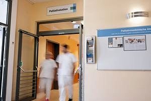 Towards entry "Care during the final phase of life"