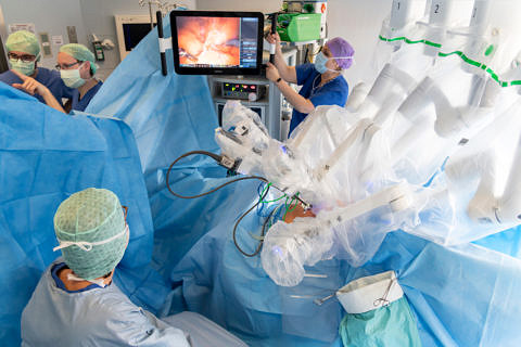 Towards entry "Robotic technology for very high precision"