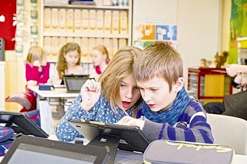 Towards entry "Primary education research: Using and reflecting on digital media"