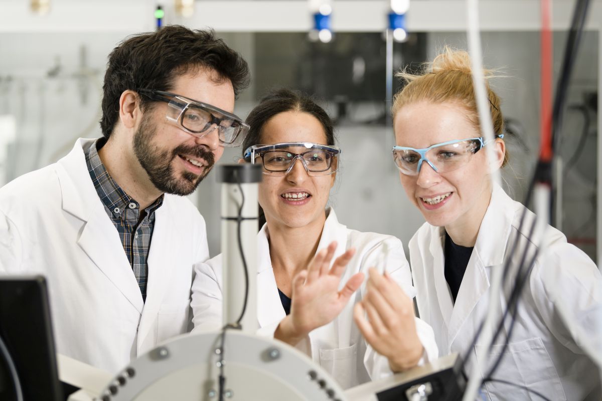 To the page:Research and teaching