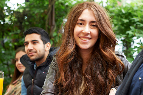 Towards entry "Application and enrolment for international students possible without attending in person"