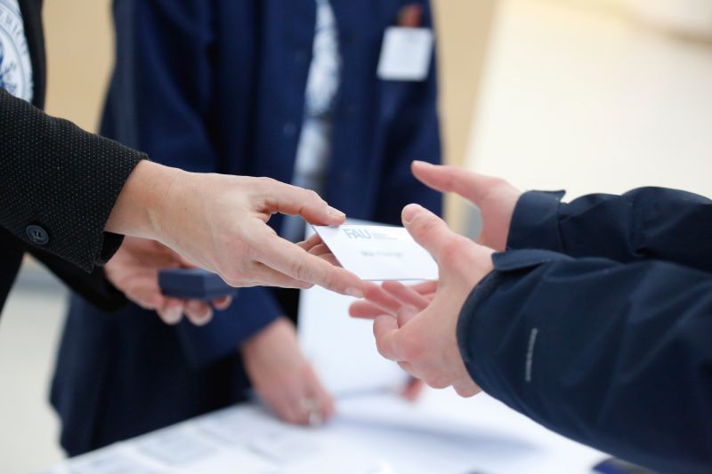 To the page:FAU for companies and organisations