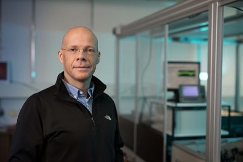 Towards entry "Carbyne – an unusual form of carbon"