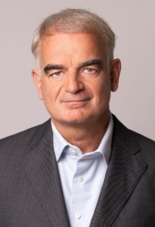 Towards entry "Proactively shaping the digital world"