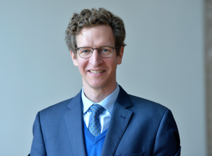 Towards entry "The man who controls electrons"