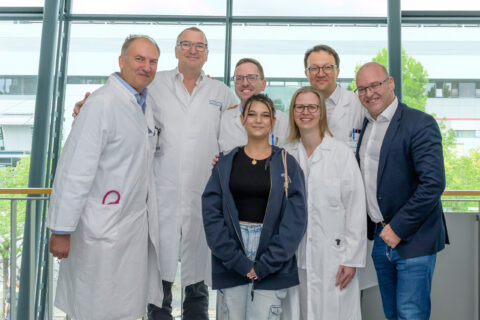 Towards entry "World’s first CAR-T cell therapy for a child with lupus"