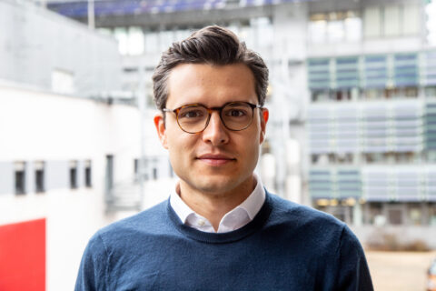 Towards entry "Casting off: Leaving autoimmune disease behind thanks to an innovative treatment"