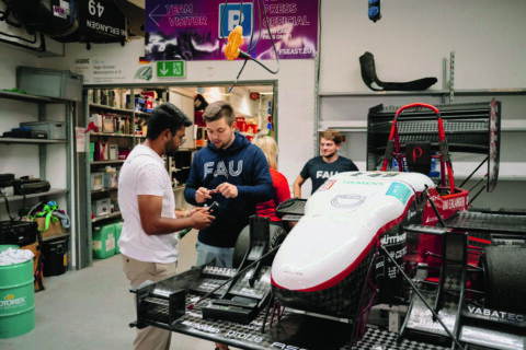 Symbolic picture for the article. The link opens the image in a large view.