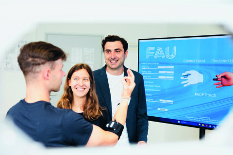 Symbolic picture for the article. The link opens the image in a large view.