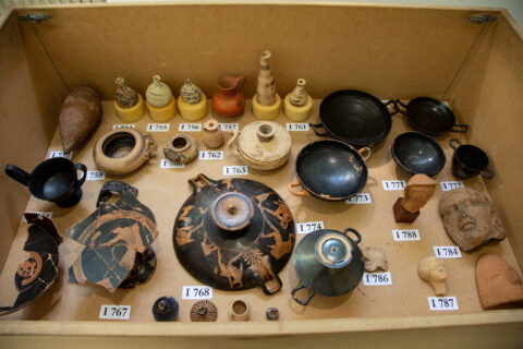 Towards entry "The Dehn Collection: Creating transparency, assuming responsibility"