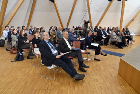 The award ceremony took place in the hall of the Center for Human Rights Erlangen-Nuremberg (CHREN). (Picture: FAU/Harald Sippel)