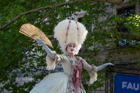 Symbolic picture for the article. The link opens the image in a large view.