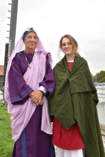 Students and volunteers dressed as Romans. (Image: FAU/Boris Mijat)
