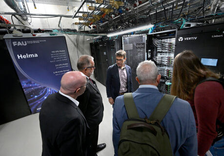 Official inauguration of Helma at NHR@FAU. (Image: FAU/Harald Sippel)