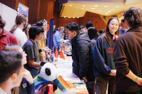 First semester welcome 2025 in the Heinrich-Lades-Halle. (Image: FAU/Giulia Iannicelli)